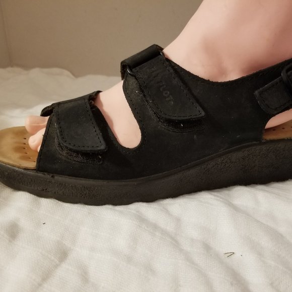 fly flot anatomic sandals